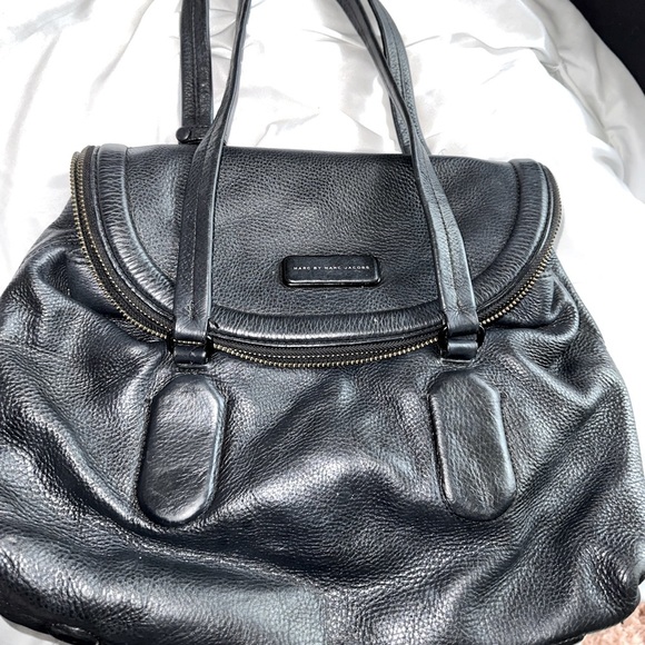 Marc by Marc Jacobs black cow leather multi pocket shoulder bag - Picture 1 of 12